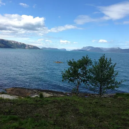 Brekkestranda Fjordhotel