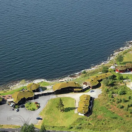 Brekkestranda Fjordhotel 3* Brekke