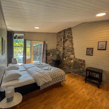 Brekkestranda Fjordhotel 3*