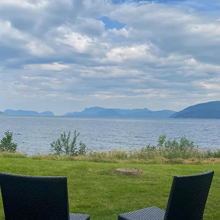 Brekkestranda Fjordhotel Brekke