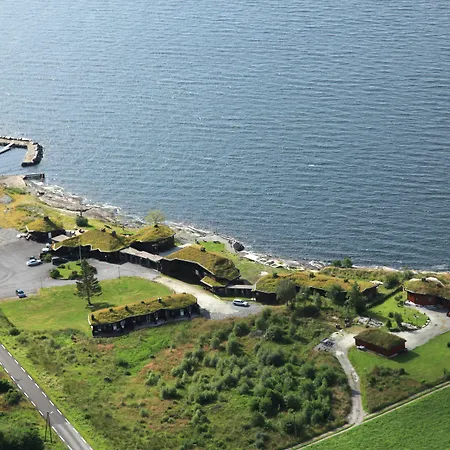 ホテル Brekkestranda Fjordhotel Brekke