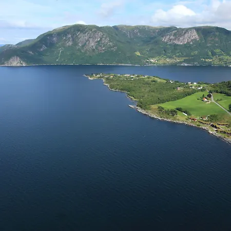Brekkestranda Fjordhotel 3* Brekke