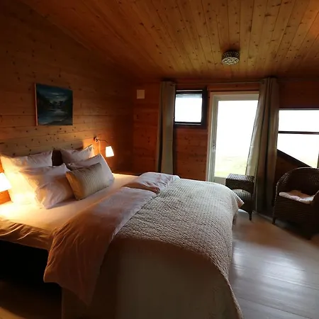 Brekkestranda Fjordhotel ホテル 3*