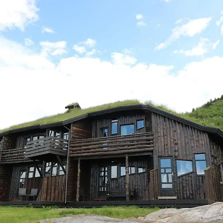 ホテル Brekkestranda Fjordhotel 3*
