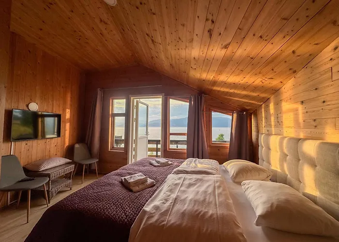 Hotel Brekkestranda Fjordhotel