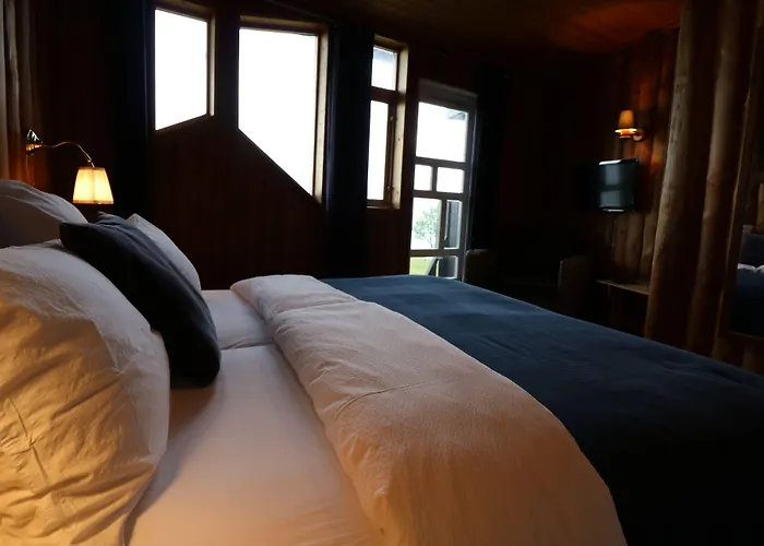Brekkestranda Fjordhotel 3*