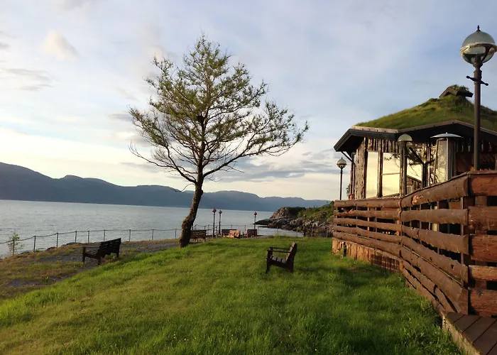 Brekkestranda Fjordhotel 3*