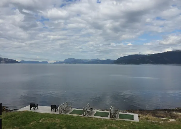 Brekkestranda Fjordhotel Brekke
