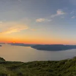 Brekkestranda Fjordhotel Hotell