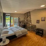 Brekkestranda Fjordhotel 3*