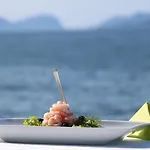 Hotell Brekkestranda Fjordhotel 3*