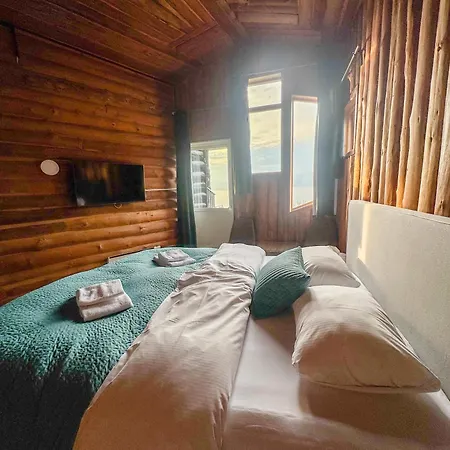 Brekkestranda Fjordhotel 3*