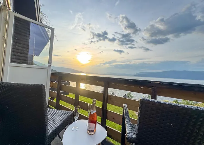 Brekkestranda Fjordhotel