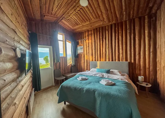 Brekkestranda Fjordhotel Hotell 3*